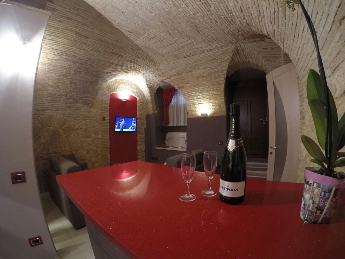 Al Castello Apartman Cagliari Kültér fotó